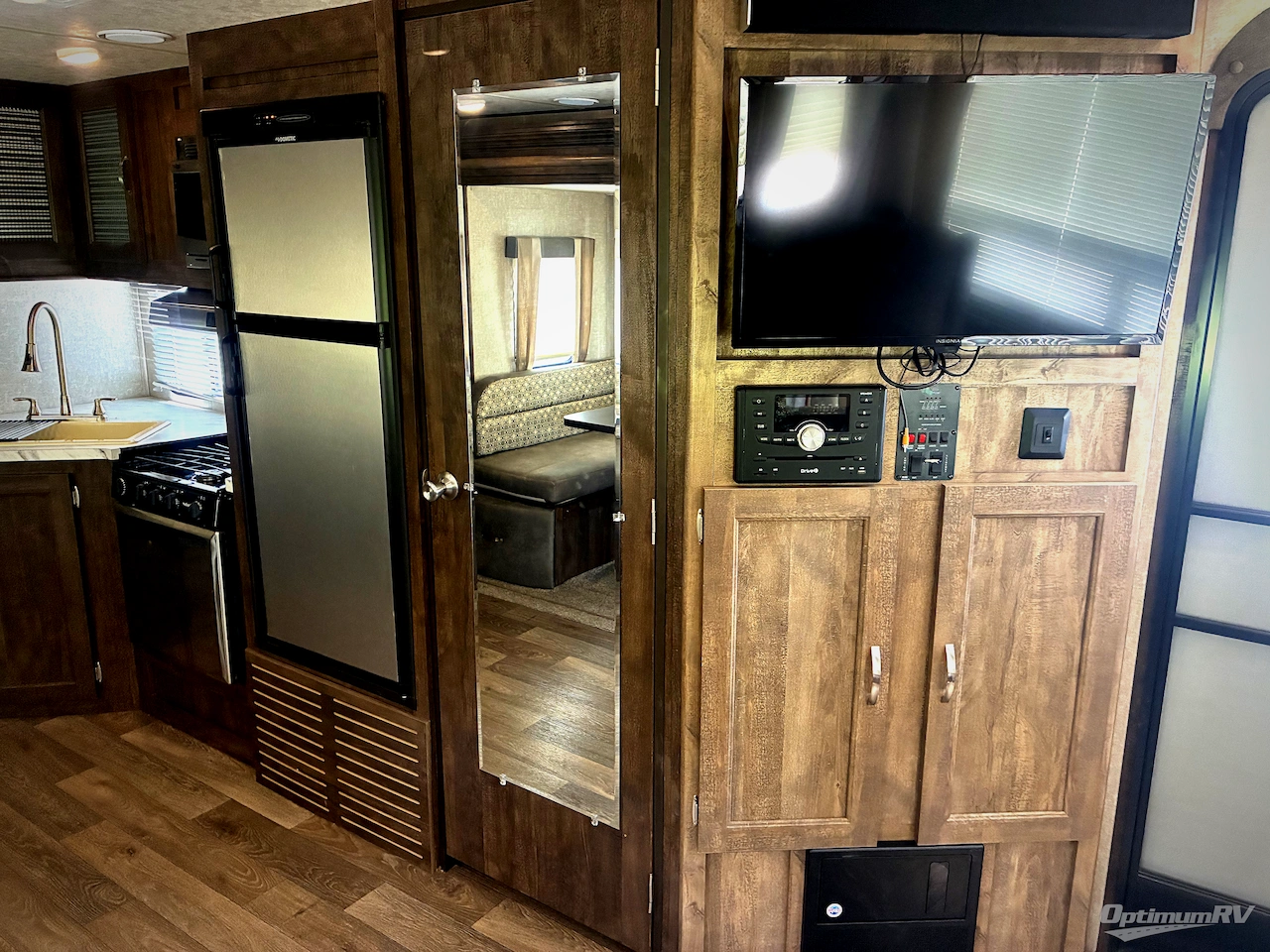 2018 Forest River Vibe 278RLS Photo 12