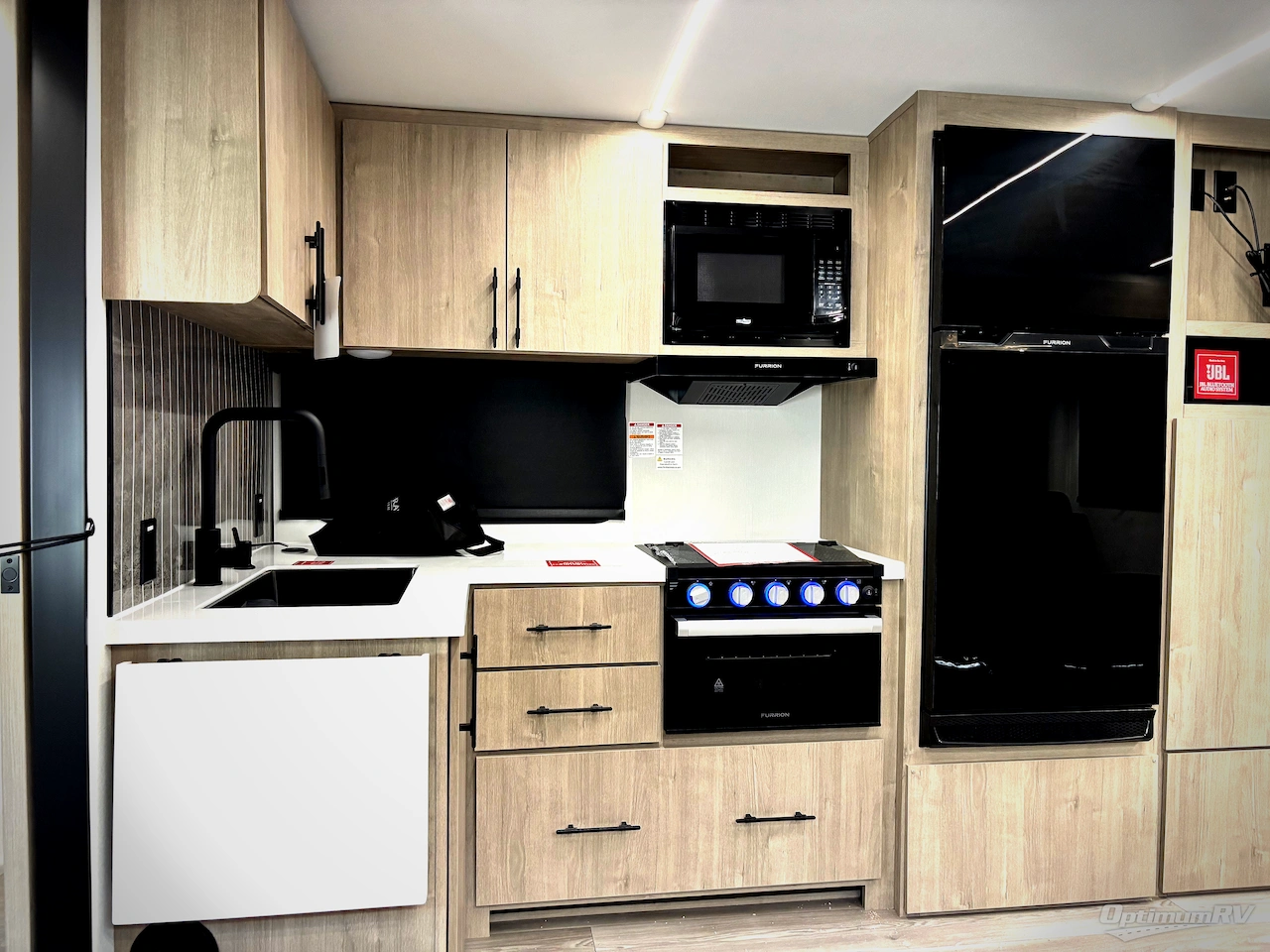 2026 Grand Design Imagine 2600RB Photo 8