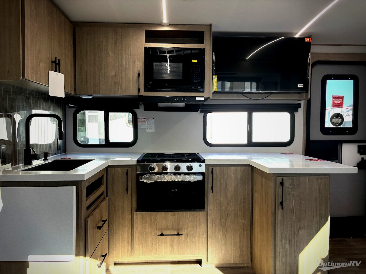 2026 Grand Design Imagine 2300MK Photo 16