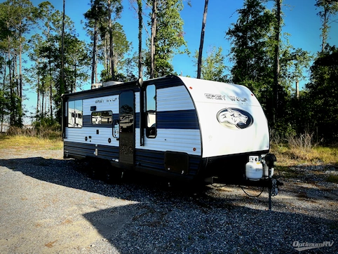 Used 2024 Forest River Cherokee Grey Wolf 20RDSE Featured Photo