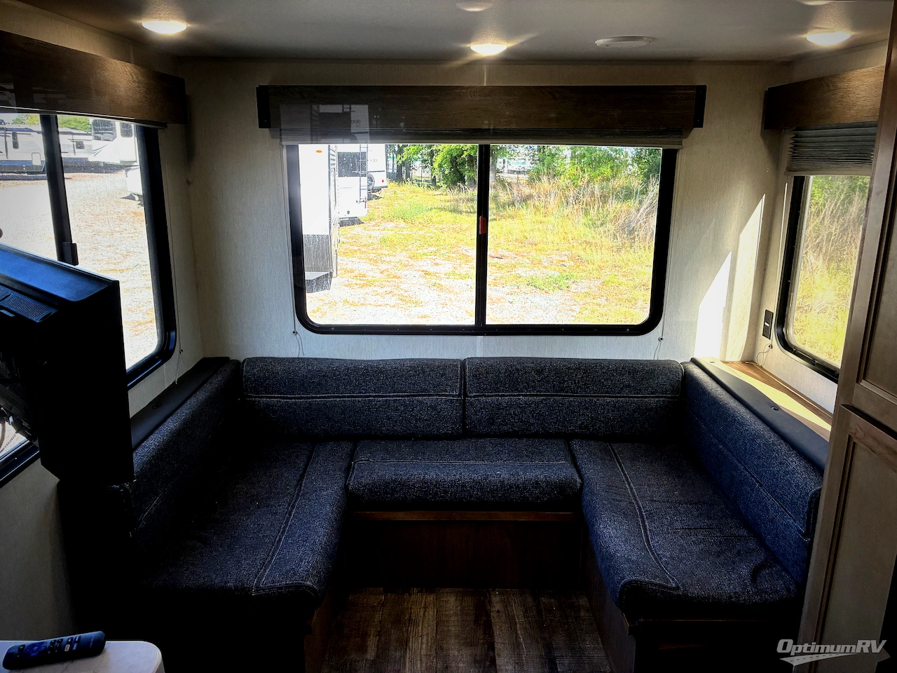 2024 Forest River Cherokee Grey Wolf 20RDSE Photo 7