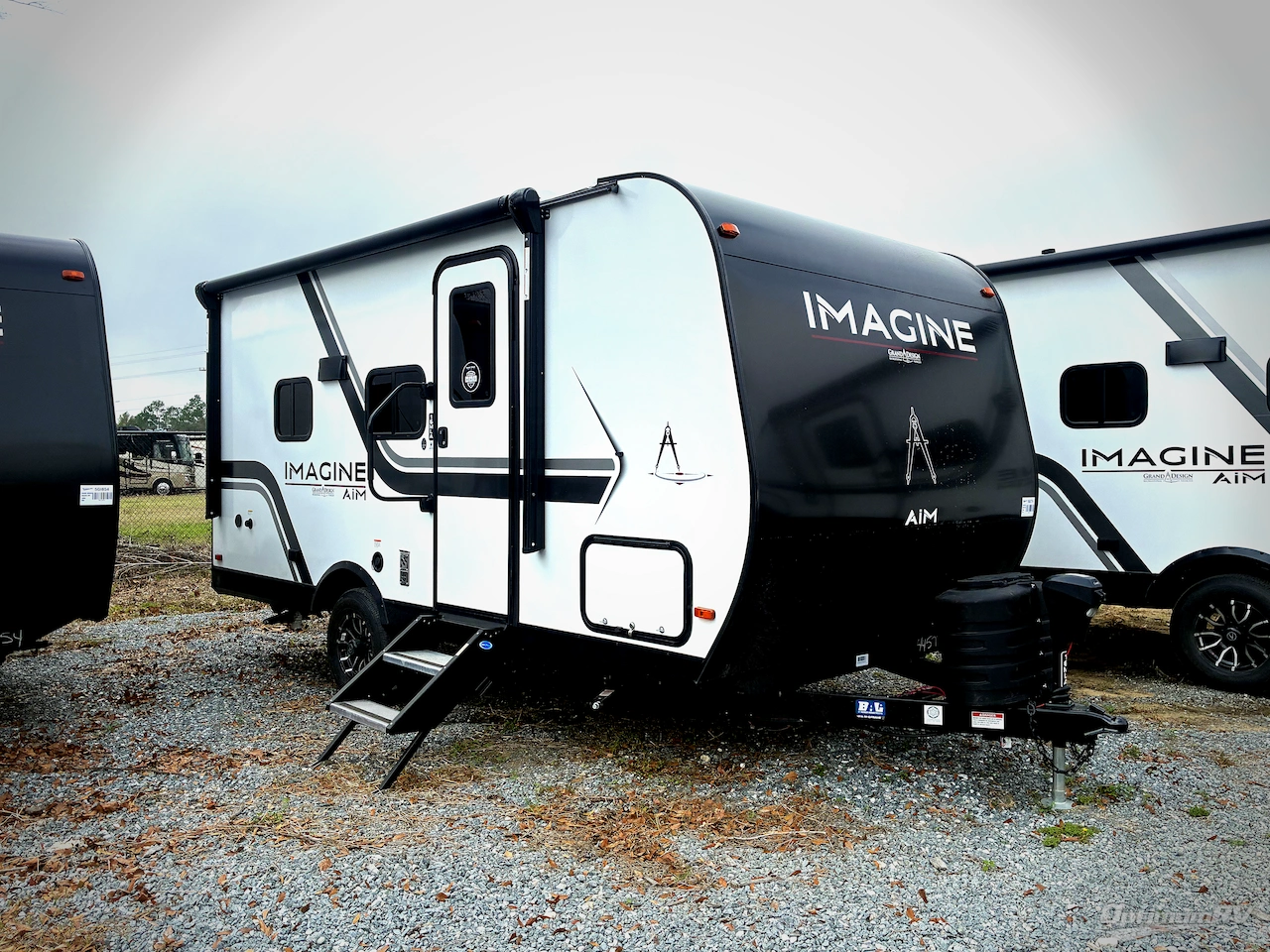 2026 Grand Design Imagine AIM 16MLA Photo 1