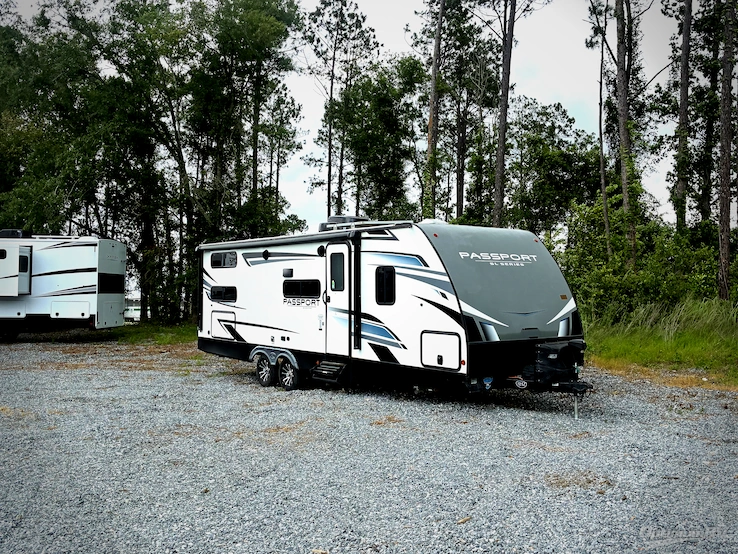 2022 Keystone Passport SL 268BH RV Photo 1