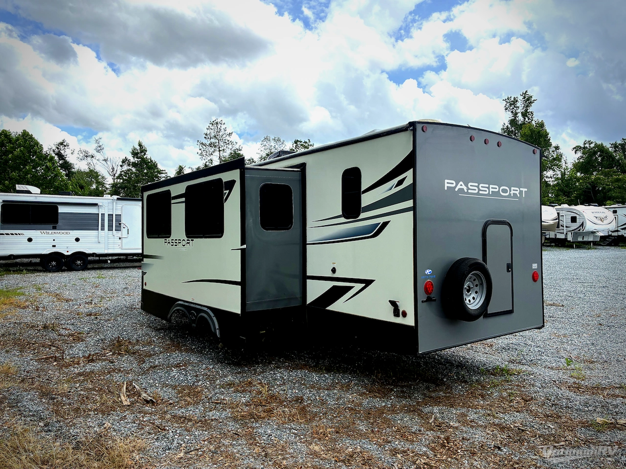 2022 Keystone Passport SL 268BH Photo 3