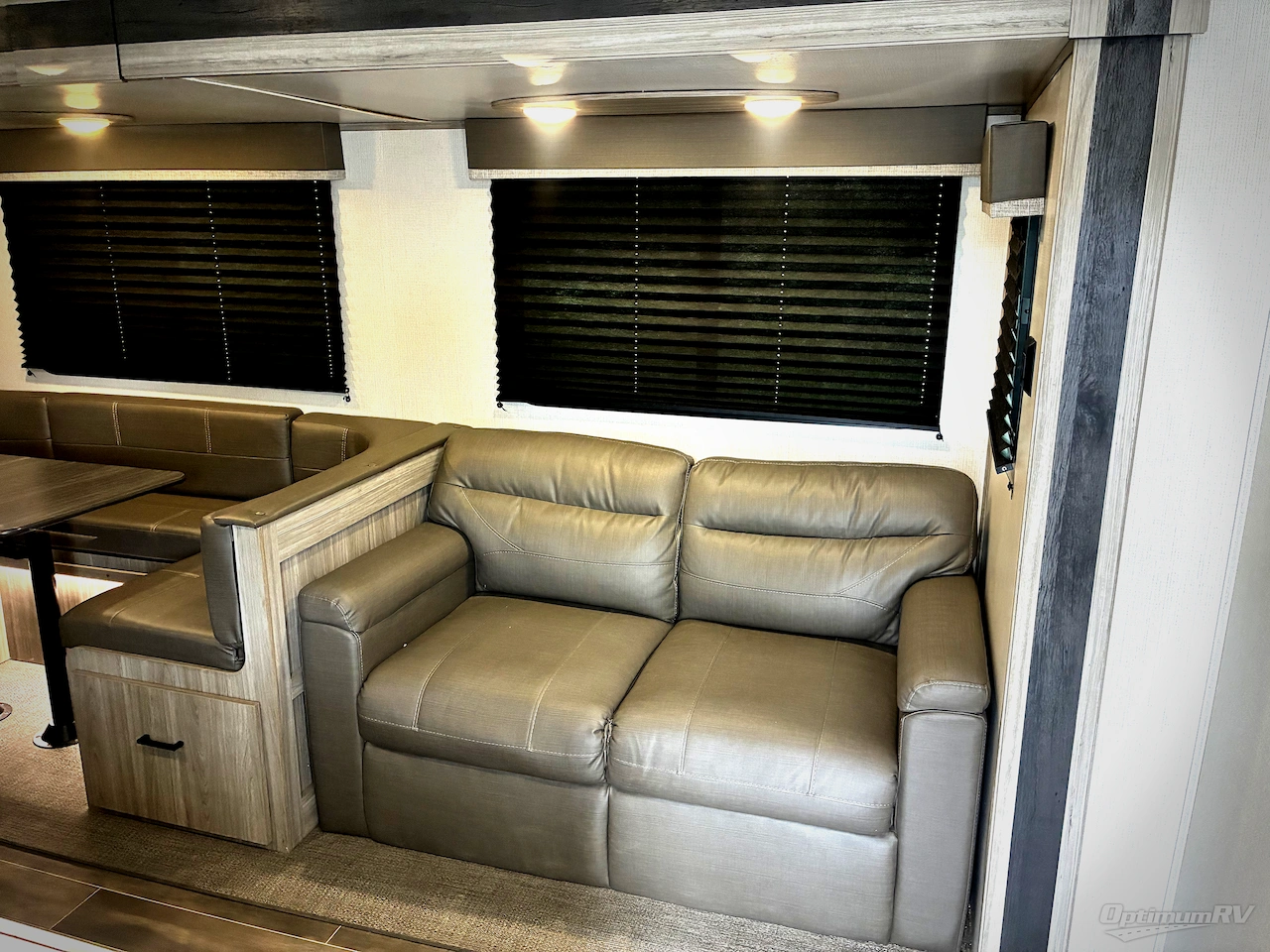 2022 Keystone Passport SL 268BH Photo 5