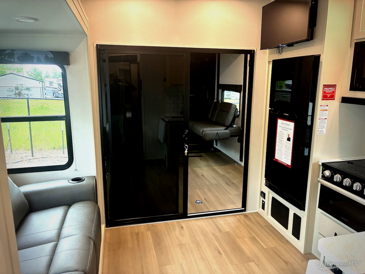2026 Grand Design Momentum G-Class 29GS Photo 4