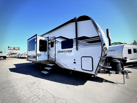 New 2026 Grand Design Momentum G-Class 29GS Featured Photo