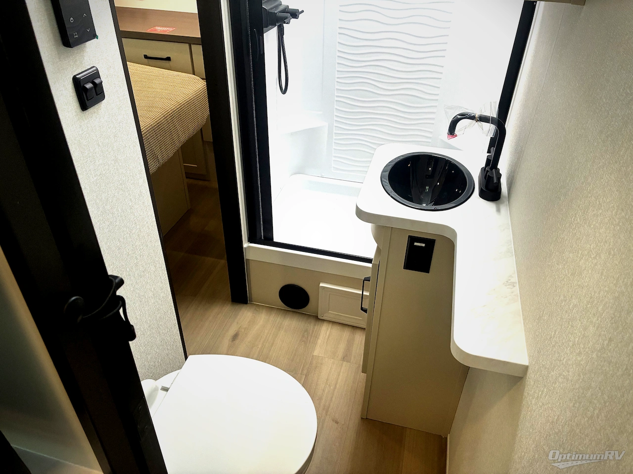 2026 Grand Design Momentum G-Class 21G Photo 10