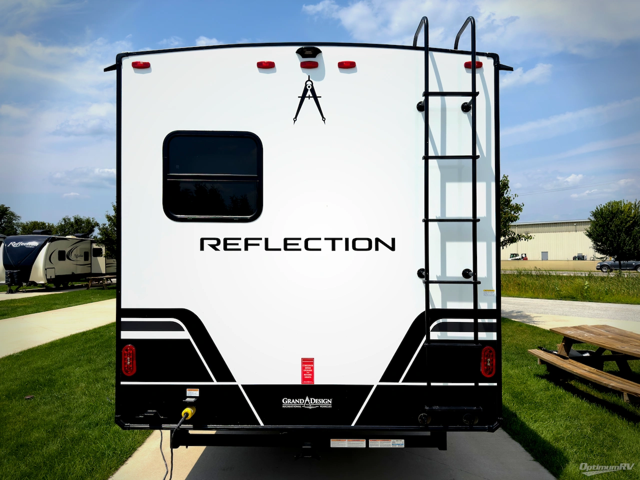2026 Grand Design Reflection 100 Series 32BH Photo 3
