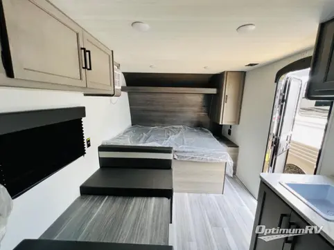2024 Keystone Hideout Sport Single Axle 175BH RV Photo 2