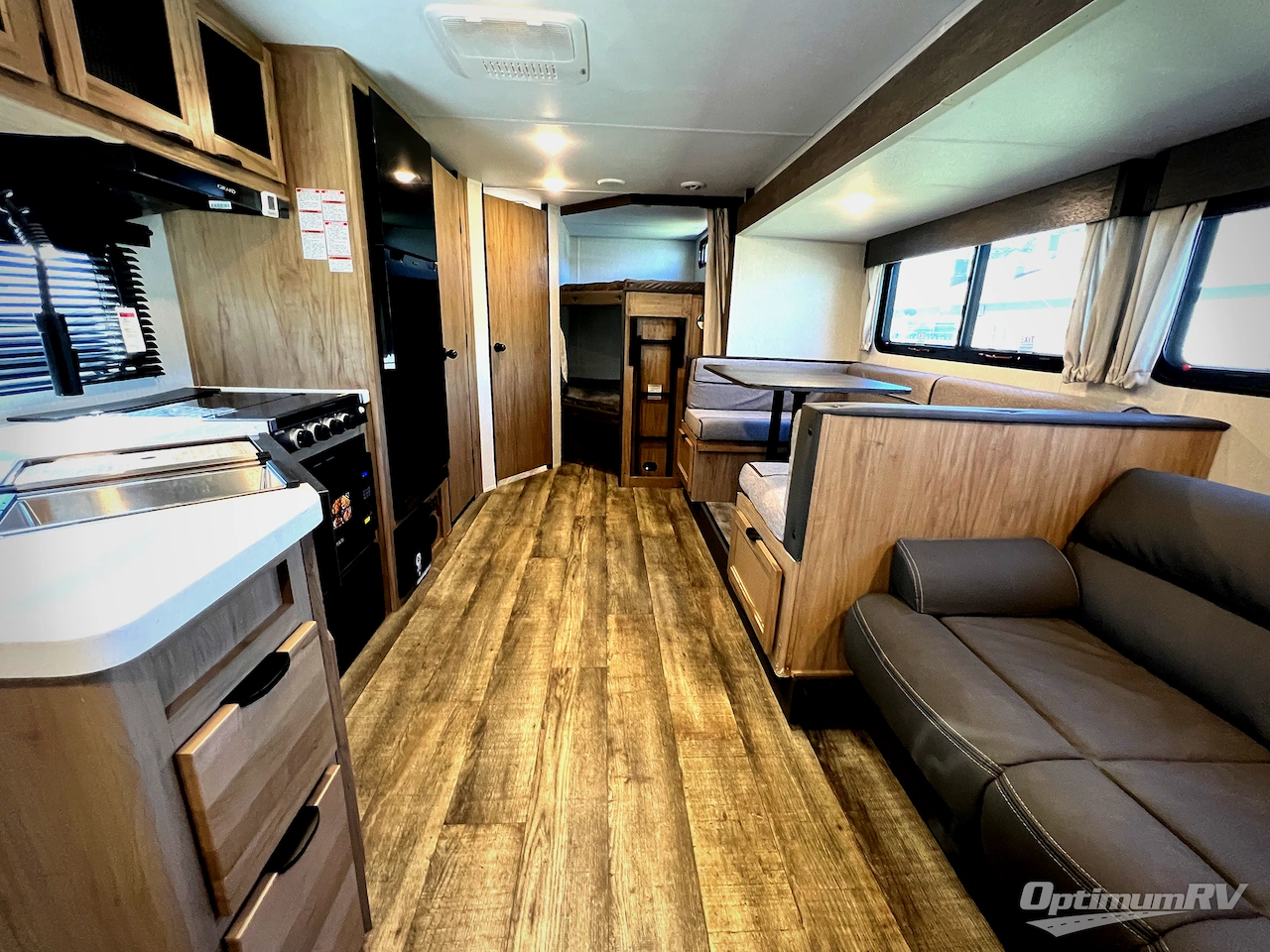 2024 Forest River Cherokee Grey Wolf 26DBH Photo 4