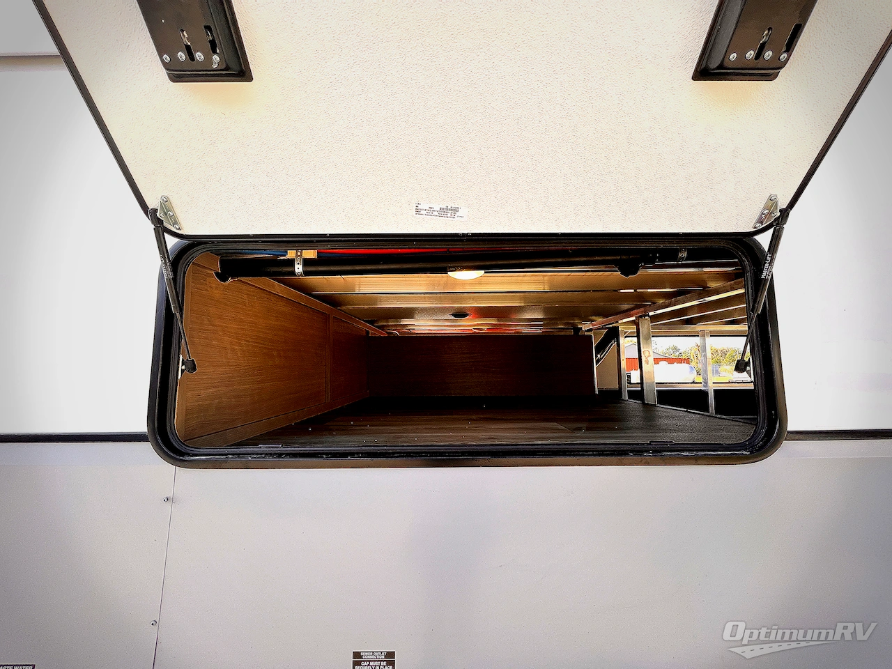 2025 KZ Durango Gold G388FLS Photo 28