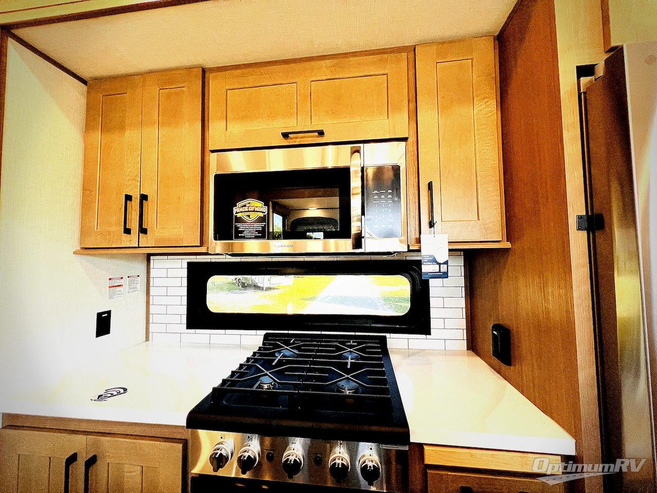 2025 KZ Durango Gold G388FLS Photo 15