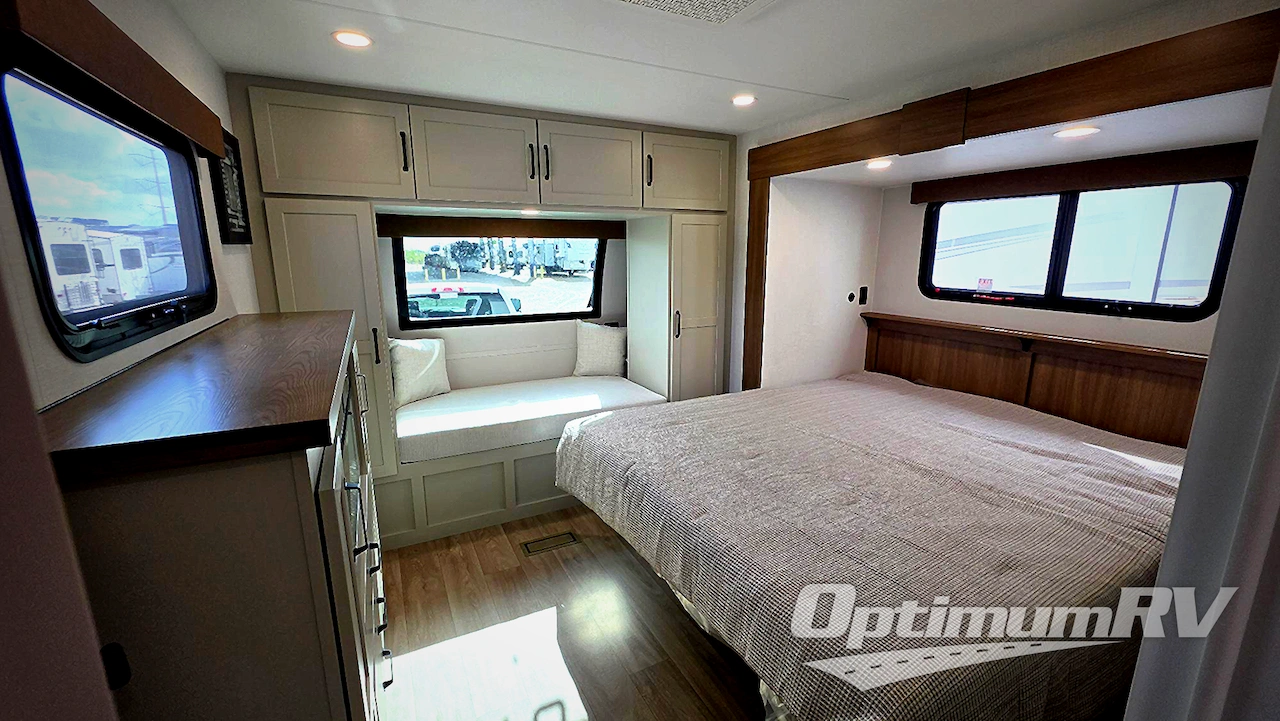 2027 Venture SportTrek Touring Edition STT272VRK Photo 7