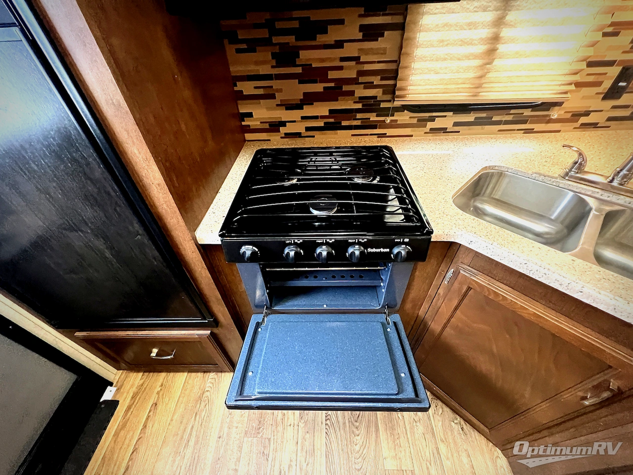 2018 Venture SportTrek 251VRK Photo 12