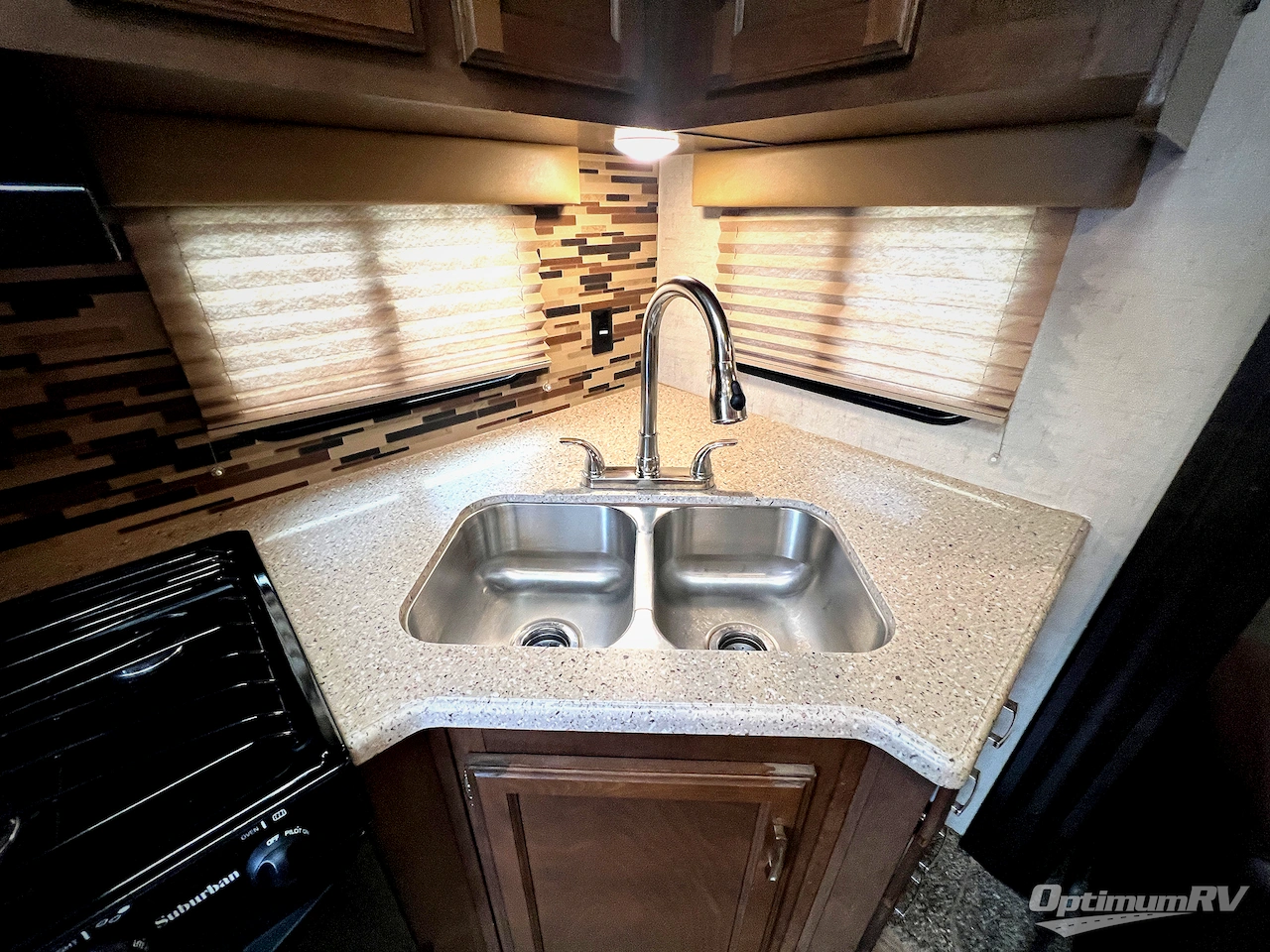 2018 Venture SportTrek 251VRK Photo 13
