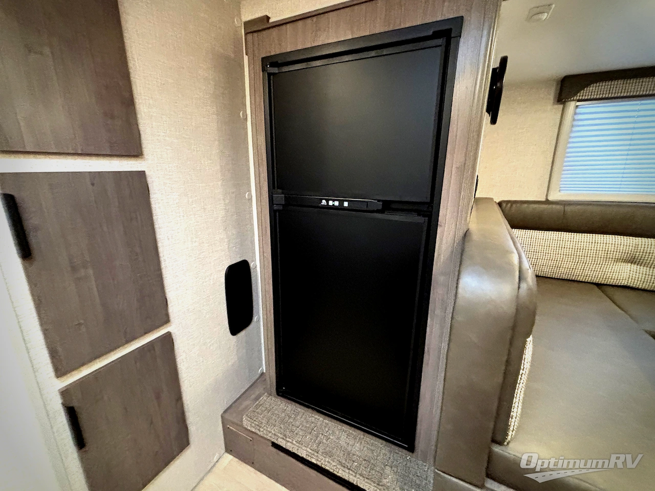 2026 Lance Lance Travel Trailers 2255 Photo 11