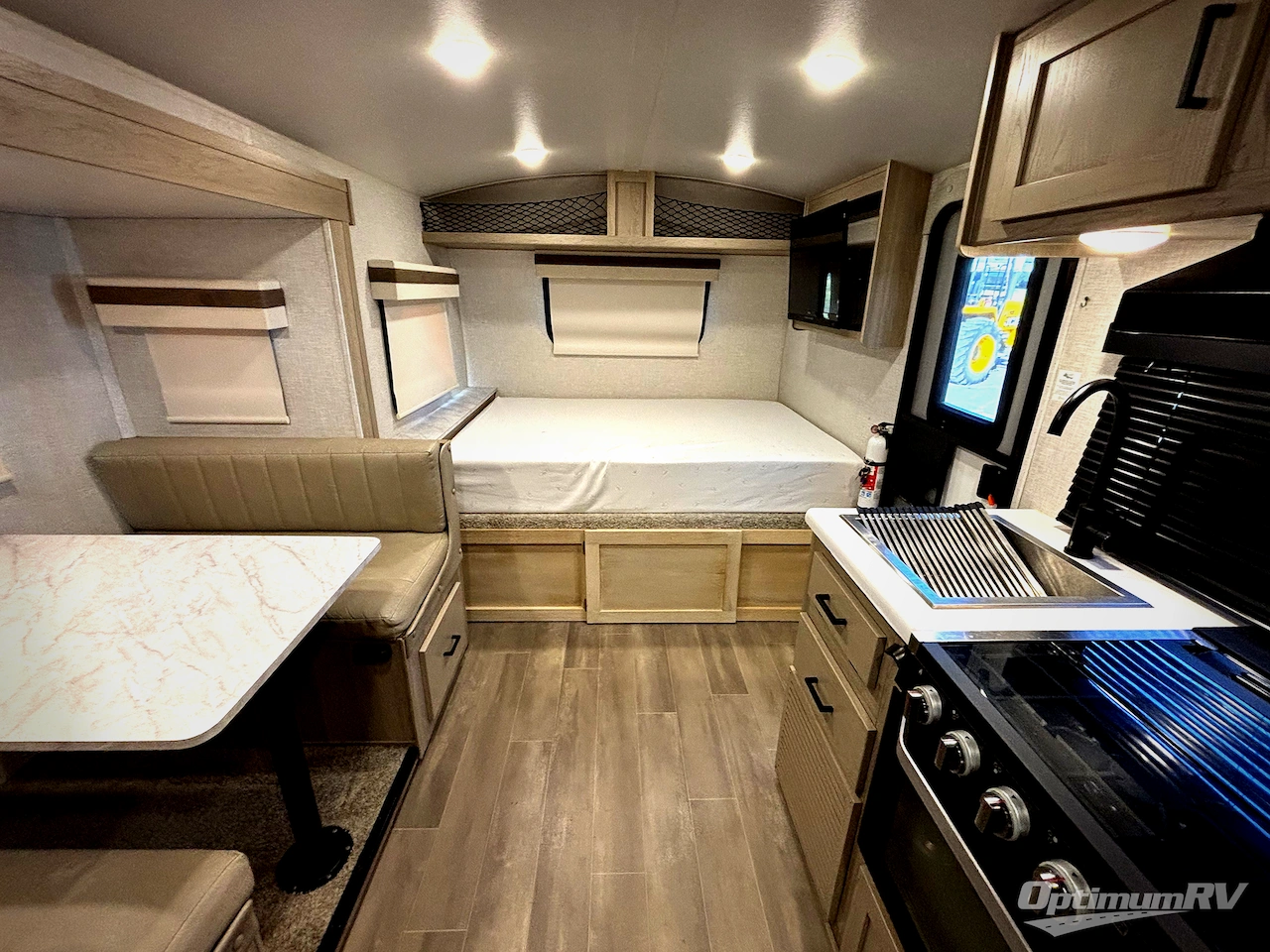 2023 Forest River Rockwood GEO Pro 20BHS Photo 5