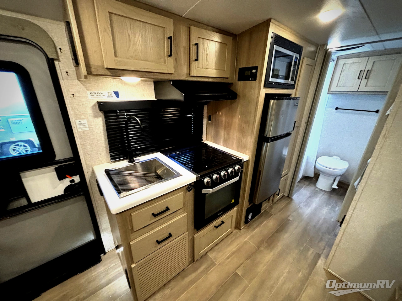 2023 Forest River Rockwood GEO Pro 20BHS Photo 9