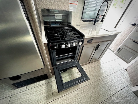 2025 Lance Squire SQ19 RV Photo 3