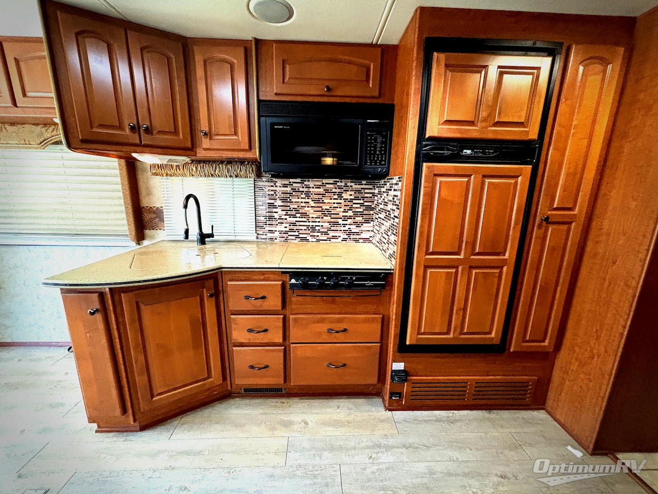 2008 Damon Astoria Pacific Edition 3772 Photo 6