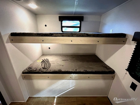 2026 Palomino Puma Camping Edition 305BHCE RV Photo 4