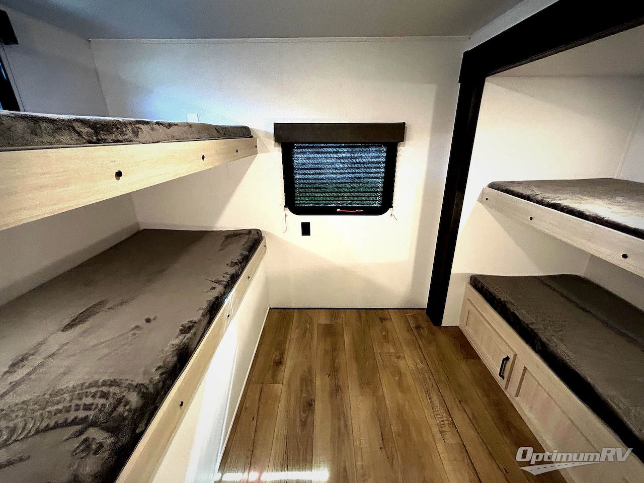 2026 Palomino Puma Camping Edition 305BHCE Photo 15