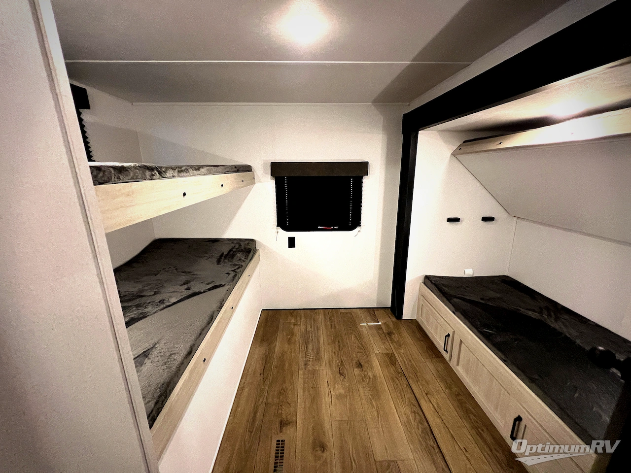 2026 Palomino Puma Camping Edition 305BHCE Photo 21