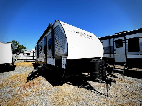 New 2026 Palomino Puma Camping Edition 305BHCE Featured Photo