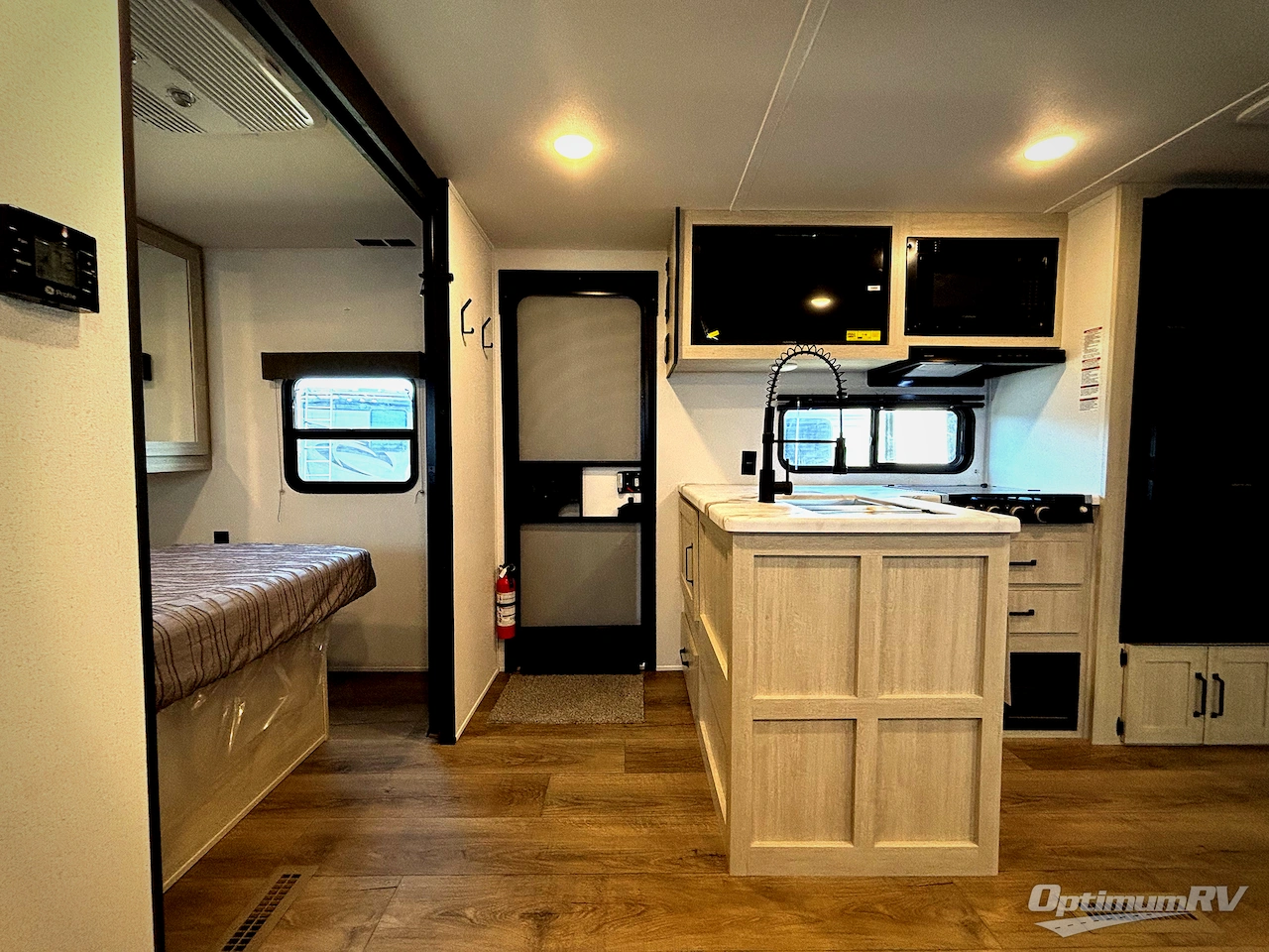 2026 Palomino Puma Camping Edition 305BHCE Photo 20