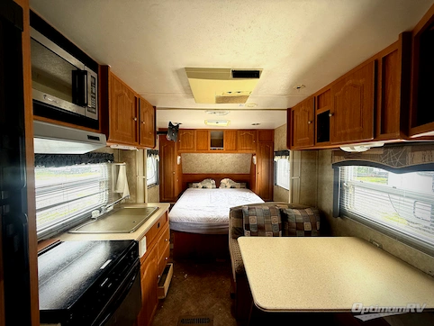 2007 Forest River Surveyor SV 230 RV Photo 2