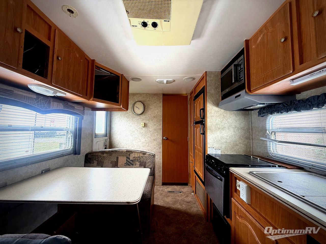 2007 Forest River Surveyor SV 230 Photo 6