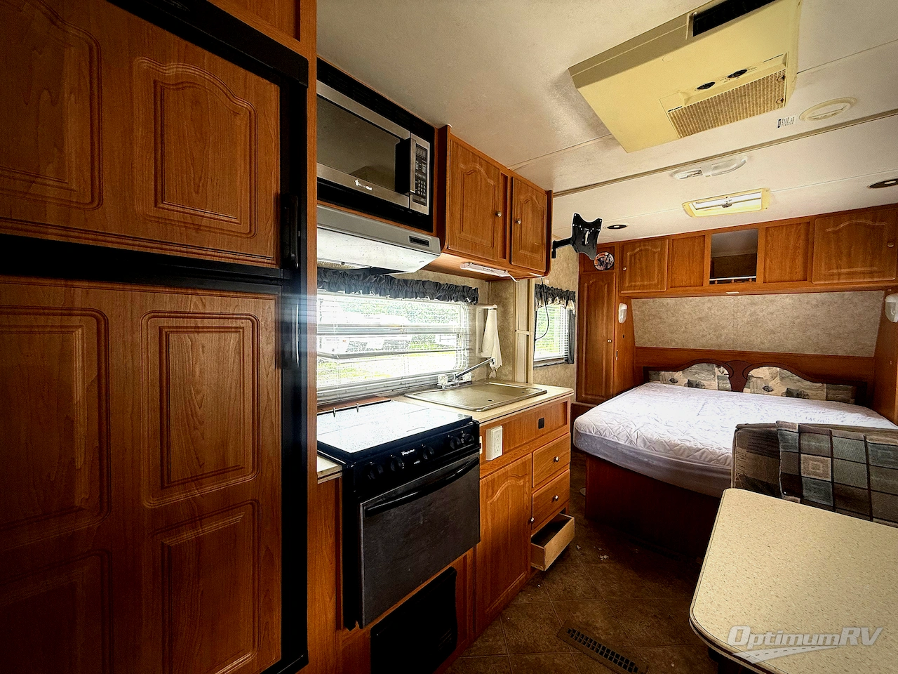 2007 Forest River Surveyor SV 230 Photo 11