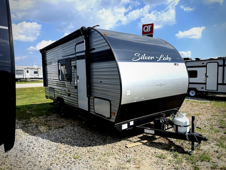 2025 East To West Silver Lake 1610BHLE RV Photo 1