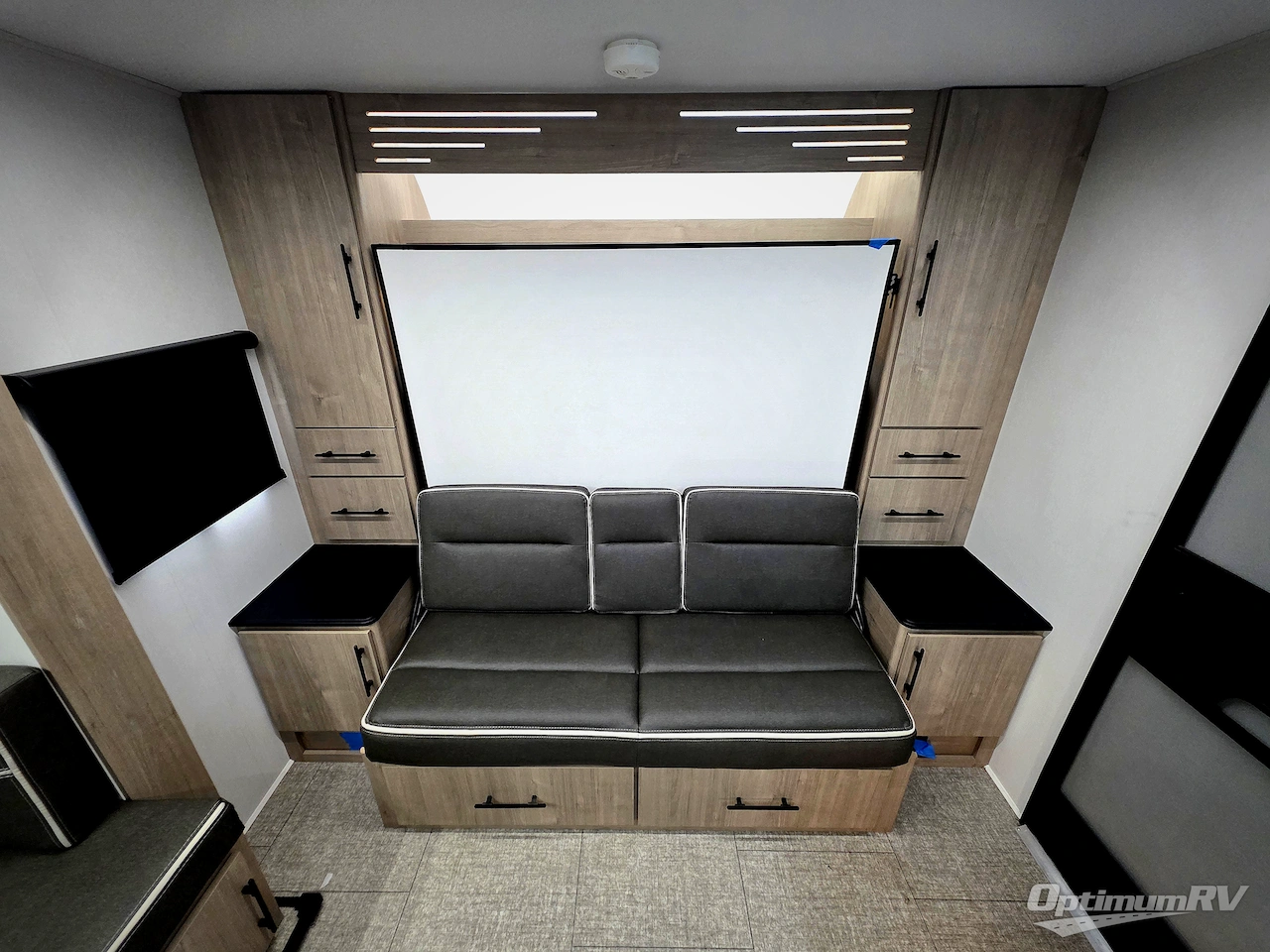 2025 Grand Design Imagine XLS 17MKE Photo 7