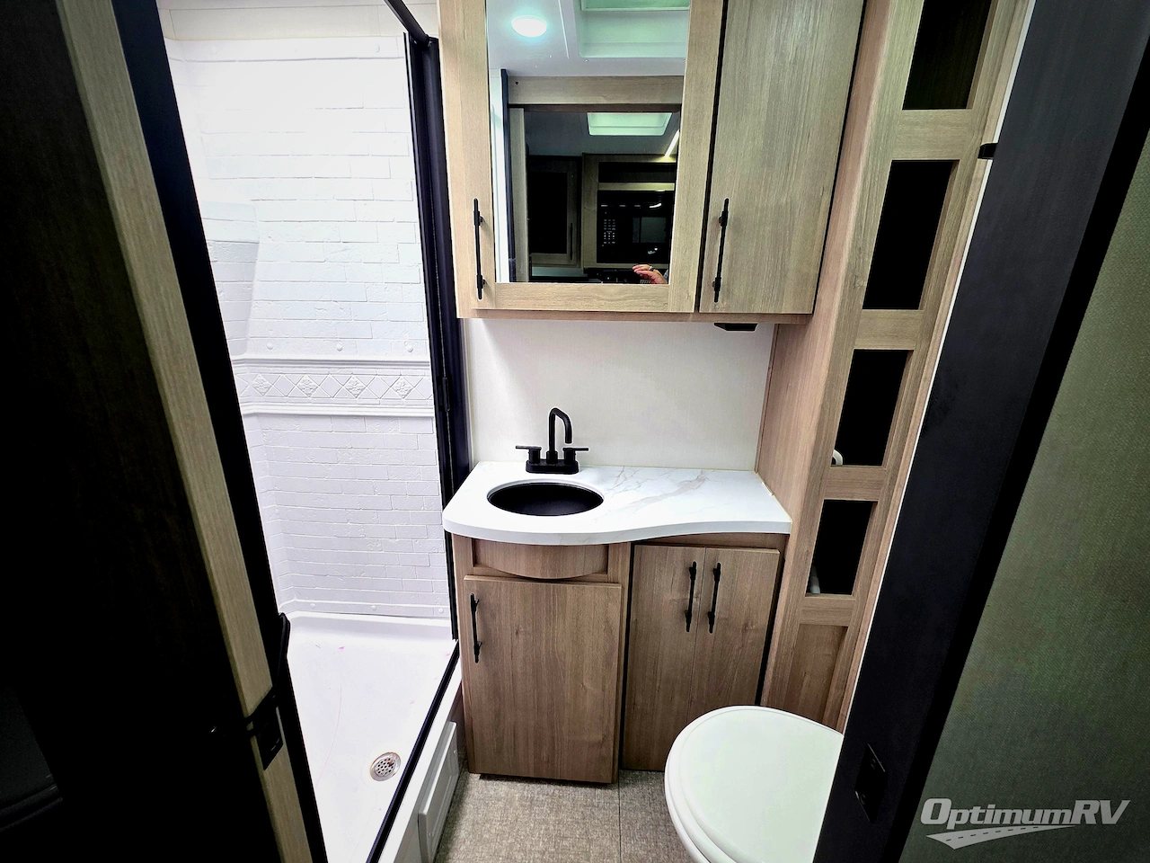 2025 Grand Design Imagine XLS 17MKE Photo 13