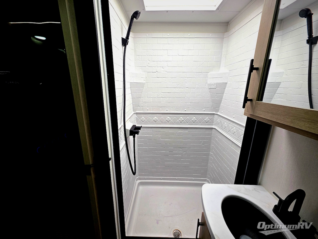 2025 Grand Design Imagine XLS 17MKE Photo 14