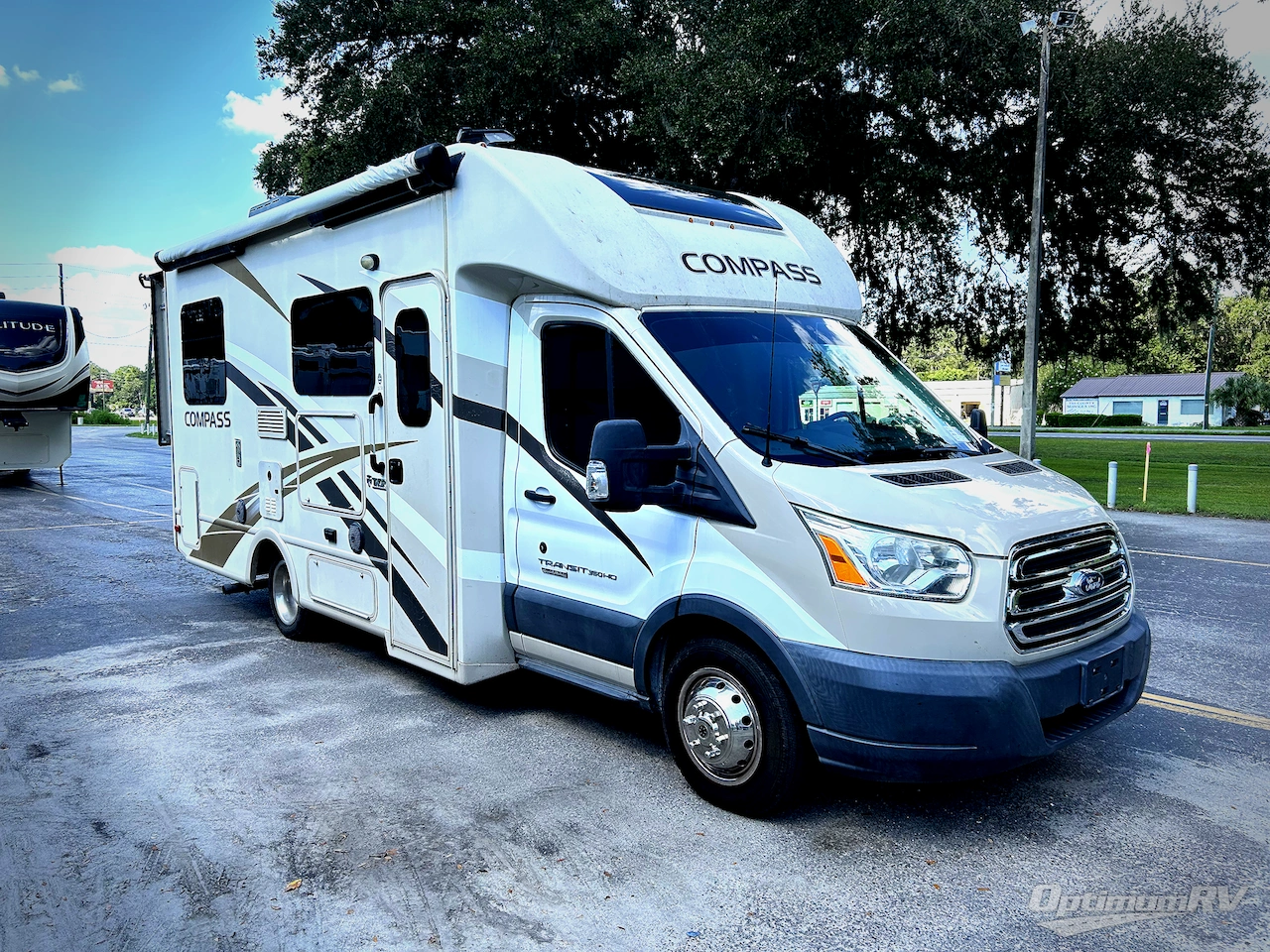 2016 Thor Compass 23TR Photo 1