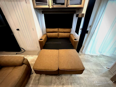 2025 Palomino Puma Destination 403LFT RV Photo 3