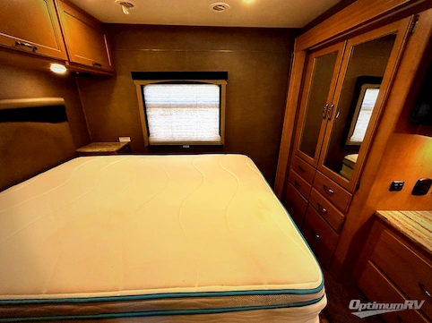 2017 Thor ACE 29.3 RV Photo 4