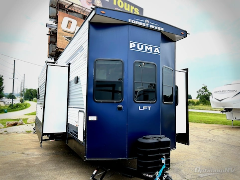 New 2025 Palomino Puma Destination 420LFT Featured Photo