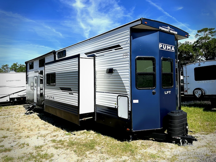 2025 Palomino Puma Destination 403LFT RV Photo 1
