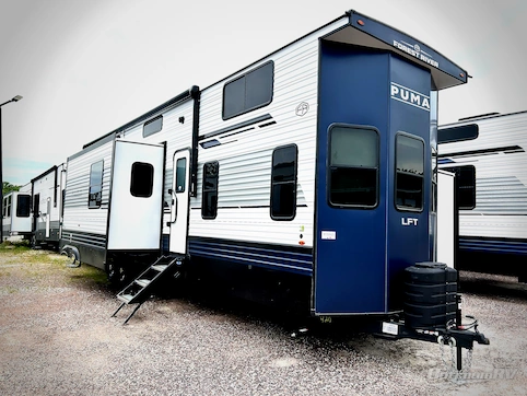 New 2025 Palomino Puma Destination 420LFT Featured Photo