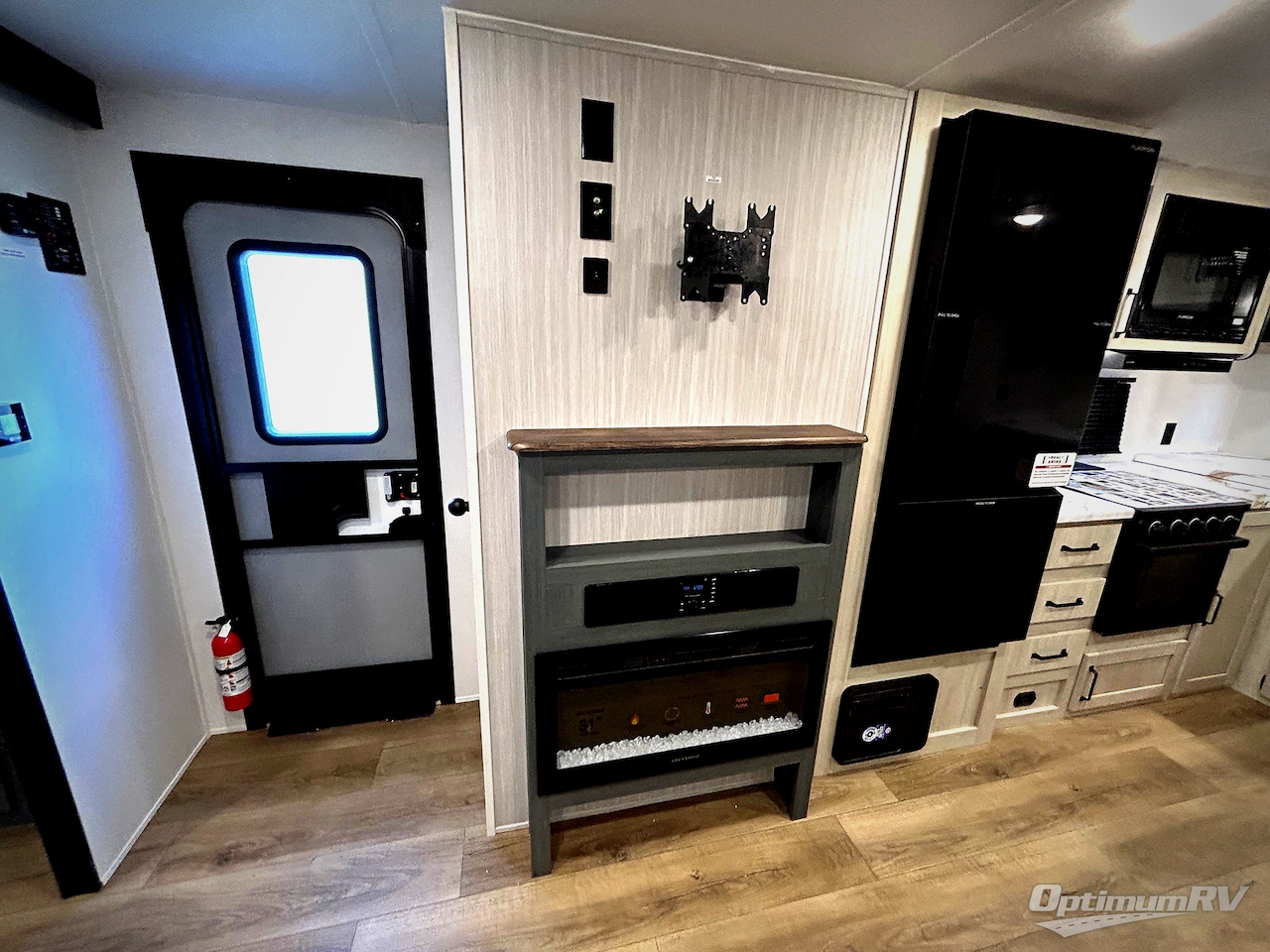 2026 Palomino Puma 310RK Photo 16