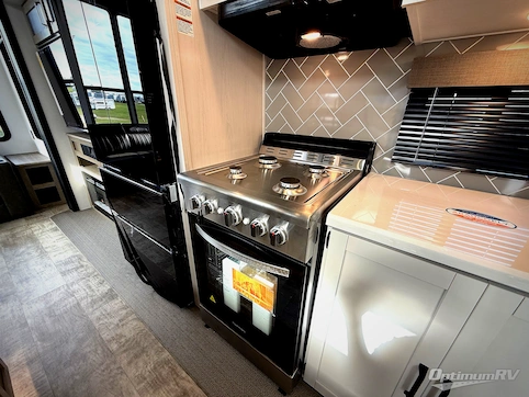 2025 Palomino Puma Destination 401RLFT RV Photo 4