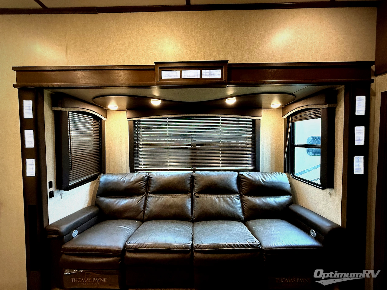 2020 Keystone Cougar 353SRX Photo 6