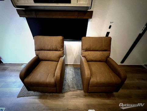 2026 Palomino Puma Unleashed 27TH RV Photo 3