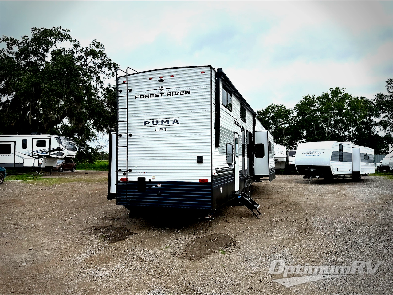 2026 Palomino Puma Destination 403LFT Photo 3
