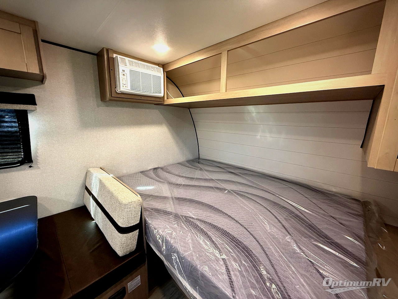 2026 Heartland Prowler 1700BH Photo 6