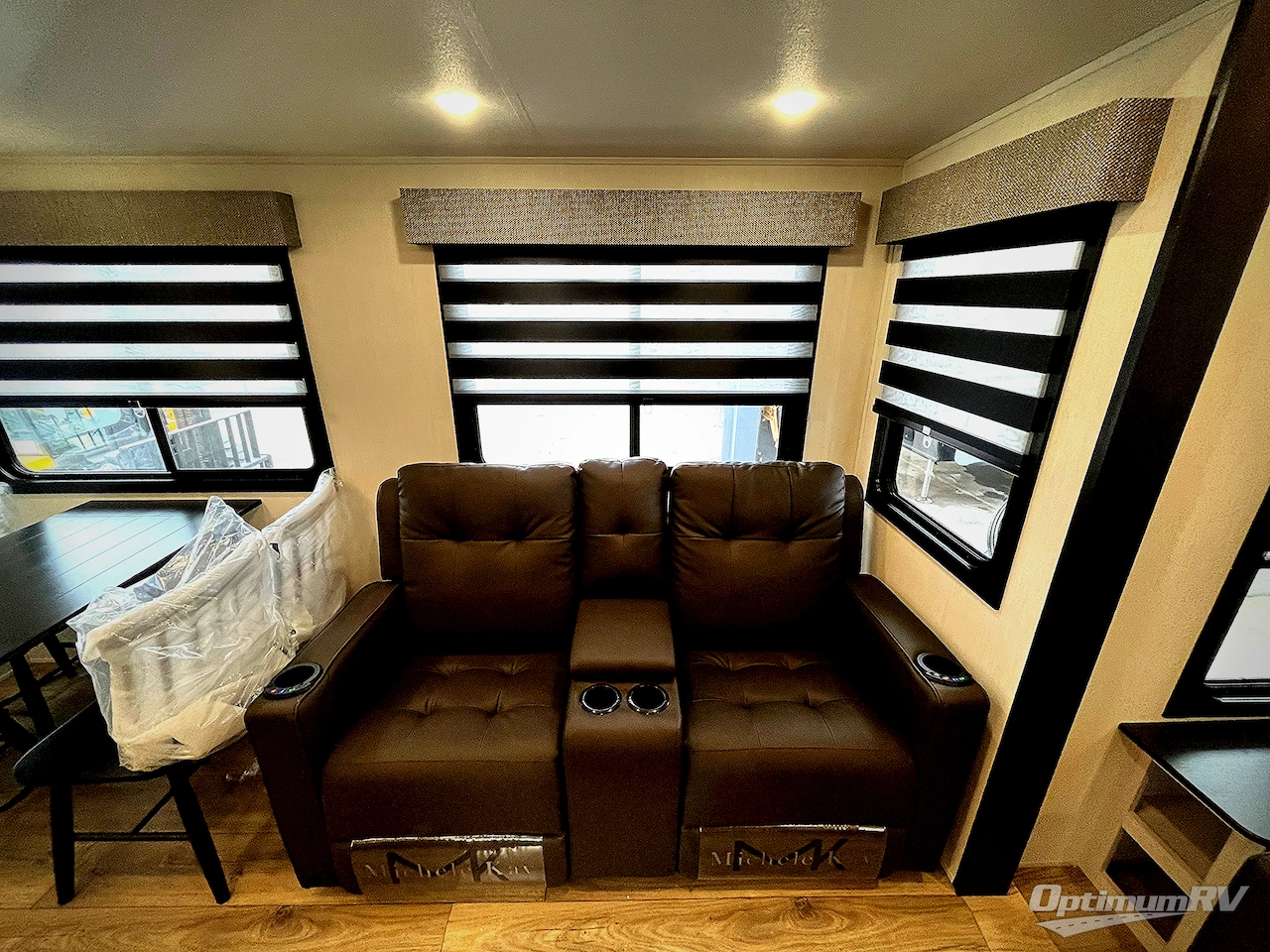 2025 Forest River Sabre 36FLX Photo 9